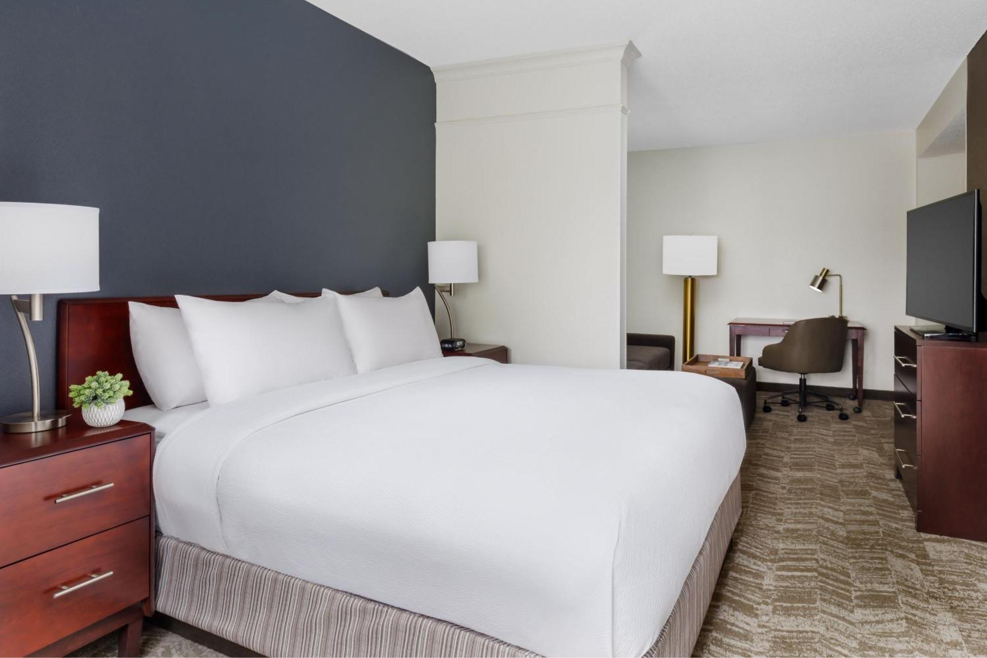 Springhill Suites Manchester-Boston Regional Airport Bagian luar foto